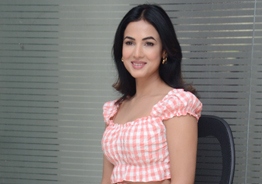Doing 'The Ghost' has been a challenge and a pleasure: Sonal Chauhan