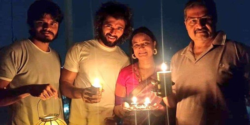 Mahesh Babu, Vijay Deverakonda go for lamp-lighting