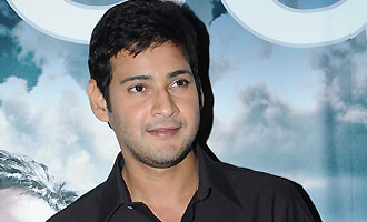 Mahesh Babu announces 25 lakhs to Hudhud victims