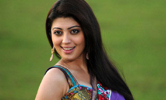 Pranitha thrilled with her first red carpet outing