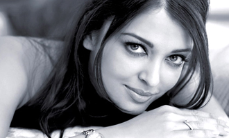 Aishwarya Rai Bachchan bags the 'Global Indian of the Year' award