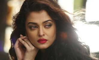 Hubby & father-in-law give Aishwarya emotional succor