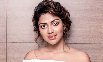 You have to appear, Court tells Amala Paul