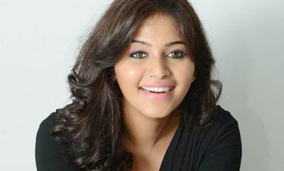 Anjali paired up with hero after five years