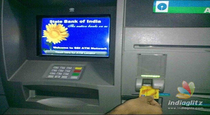 No plan to shut down ATMs: Union Minister