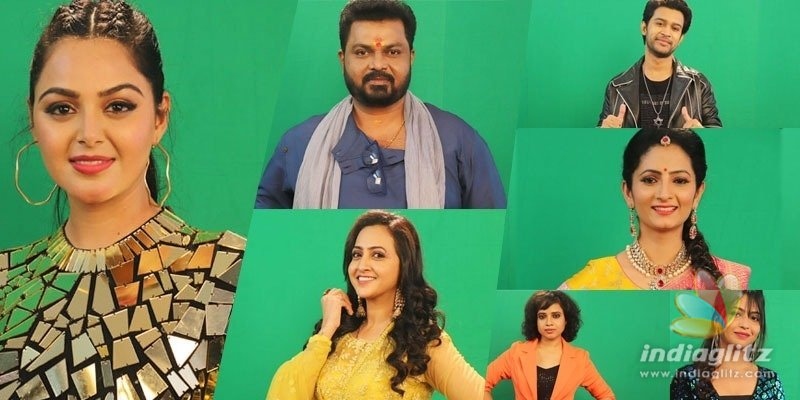 Nagarjuna and contestants make dhamaka entry on Bigg Boss 4