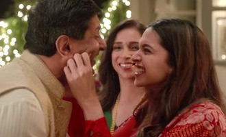 MUST WATCH: Deepika Padukone celebrates Diwali with parents
