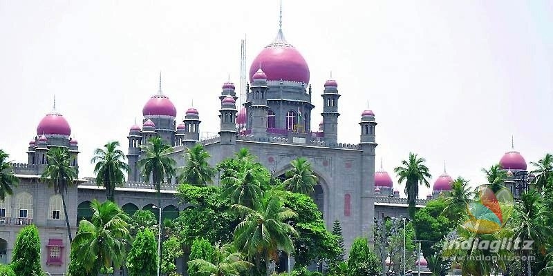 High Court directs KCR govt to talk to RTC representatives