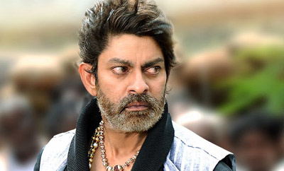 Jagapathi to lock horns with Tamil superstar