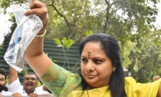 Kalvkuntla Kavitha:నేను ఫోన్లు ధ్వంసం చేశానా.. ఇవివో : ఈడీ కార్యాలయం ఎదుట మీడియాకు చూపిన కవిత