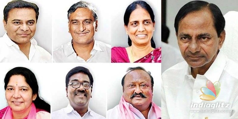 KCR inducts six new Ministers
