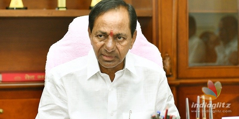 ఆర్టీసీ ఉద్యోగులపై కేసీఆర్ వరాలజల్లు