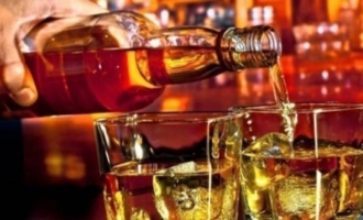 Boozers have field day as Telangana witnessed record liquor sales in three days