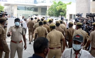 SP Balasubrahmanyam: Full police bandobast outside hospital