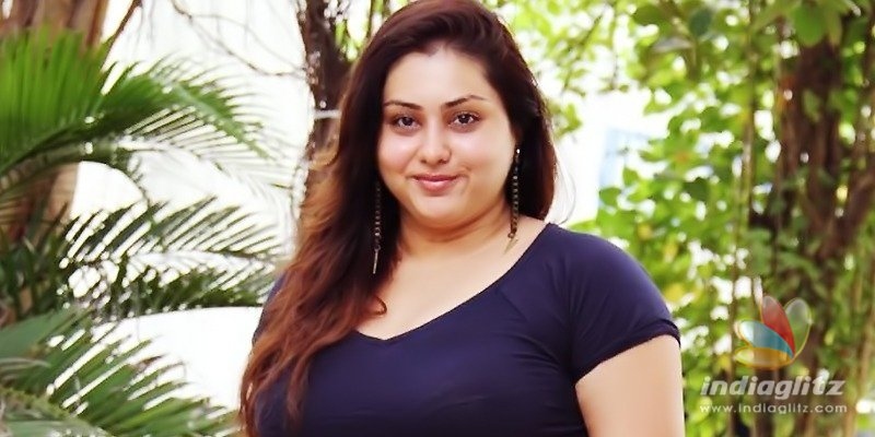 Namitha joins BJP after quitting AIADMK