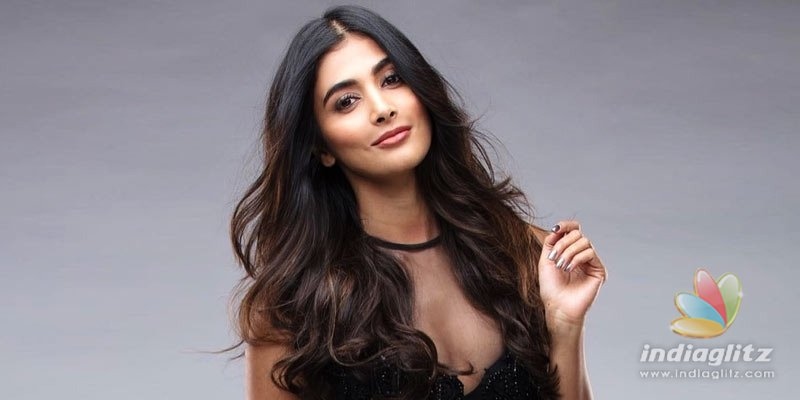 Pooja Hegde chops her hair to get rid of old