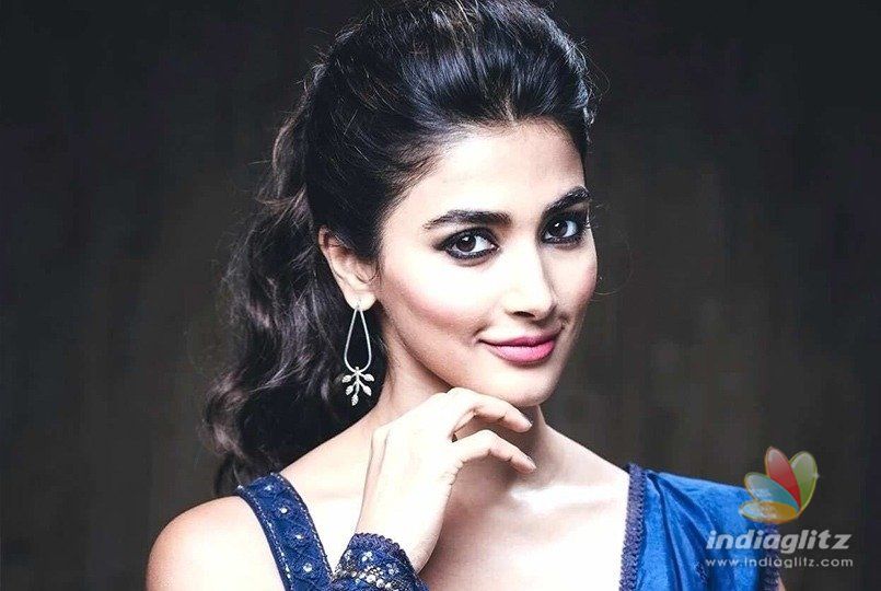 Never ever play games with that hero: Pooja Hegde