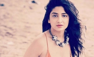 Breaking! 'That director manipulated my life', says Poonam Kaur