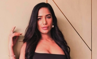 Shocker: Poonam Pandey fakes death for a cause