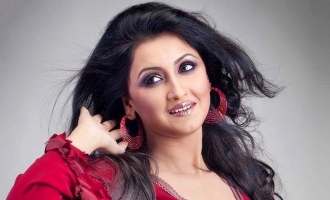 Chiranjeevi's heroine Rachana Bannerjee to contest elections