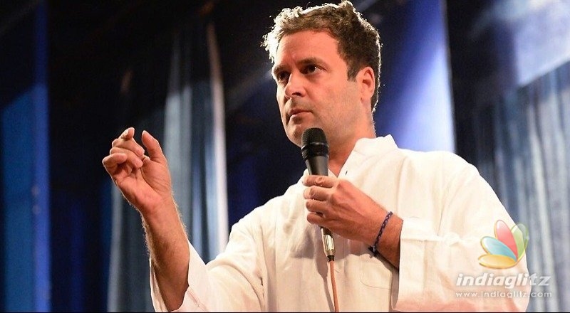 Students say Modi, Modi as Rahul Gandhi speaks!