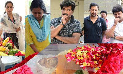 Celebs Pay Last Respects To Rajiv Kanakala Mother
