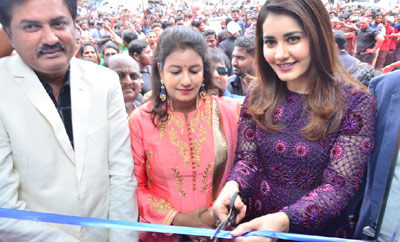 Raashi Khanna Launches Big C Mobiles Hyderabad 50th Store