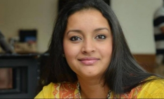 Renu Desai reluctantly posts a new pic with fiance