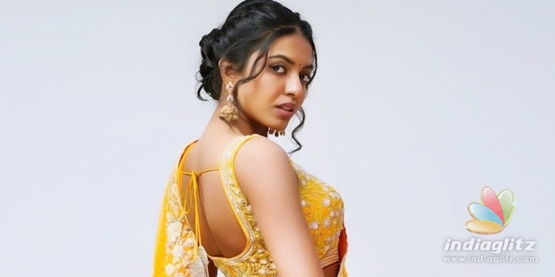 Shivani Rajasekhar as Vennela in fantasy romance!