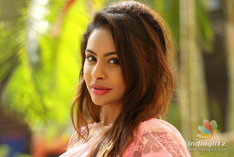 Inconsistent Sri Reddy concedes moral victory to Kammula