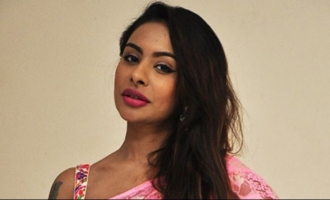 That's how bed the heroines: Sri Reddy