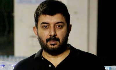 Arvind Swamy comes to hero's defence