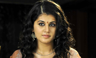 Tapsee Pannu upset with journalist