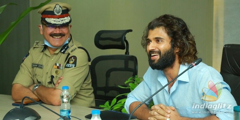Vijay Deverakonda boosts Hyderabad City police