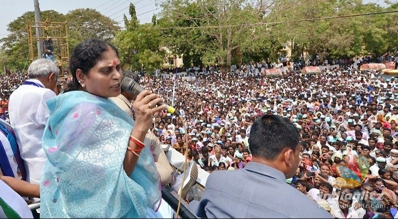 వైఎస్‌ కుటుంబానిది అలాంటి సంస్కృతి కాదు!